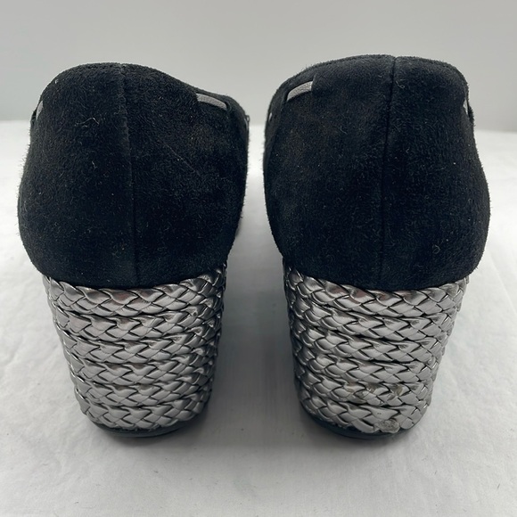 NWOB. Lauren Ralph Lauren 9.5B Cambree Suede Metallic Taupe Wedges. - Picture 7 of 11